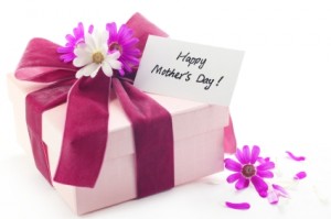 Legally Enforce Your Love With A Momtract On Mother’s Day